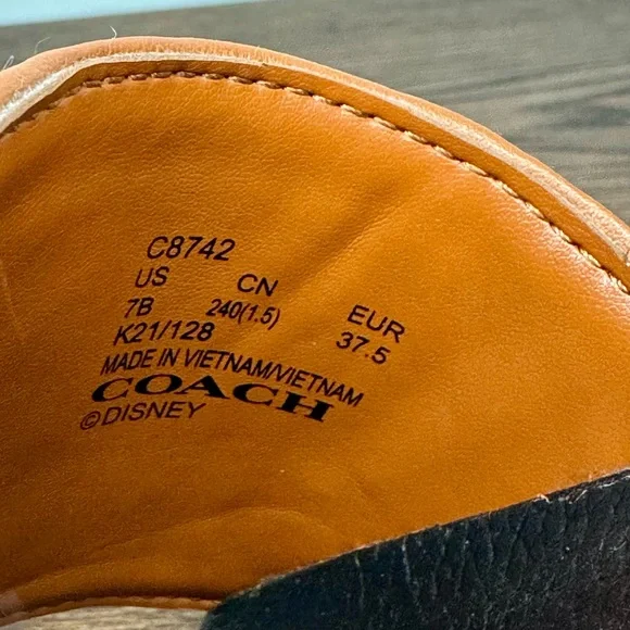 Coach X Disney Sport Slide with Mickey Mouse Embroidery Size 7 - Picture 10 of 11